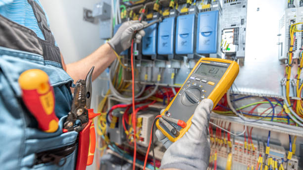 Best Local Electrician Companies  in Reedsville, WI